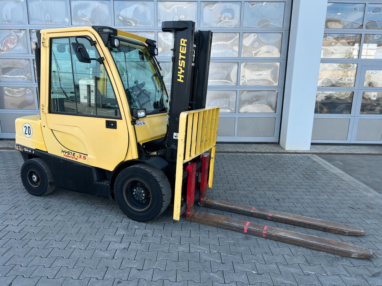 Fahrzeugabbildung Hyster H3.5 FT / Seitenschieber / HH:3,15m / nur 1.283h