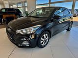 Hyundai i20 Advantage/Navi/R-Kamera/Automatik/1.Hand - Hyundai i20 Advantage mit Benzin-Antrieb