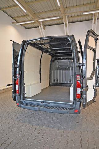 Fahrzeugabbildung Renault Master Komfort L2H2 dCi 150 schwarz A/C #23T208