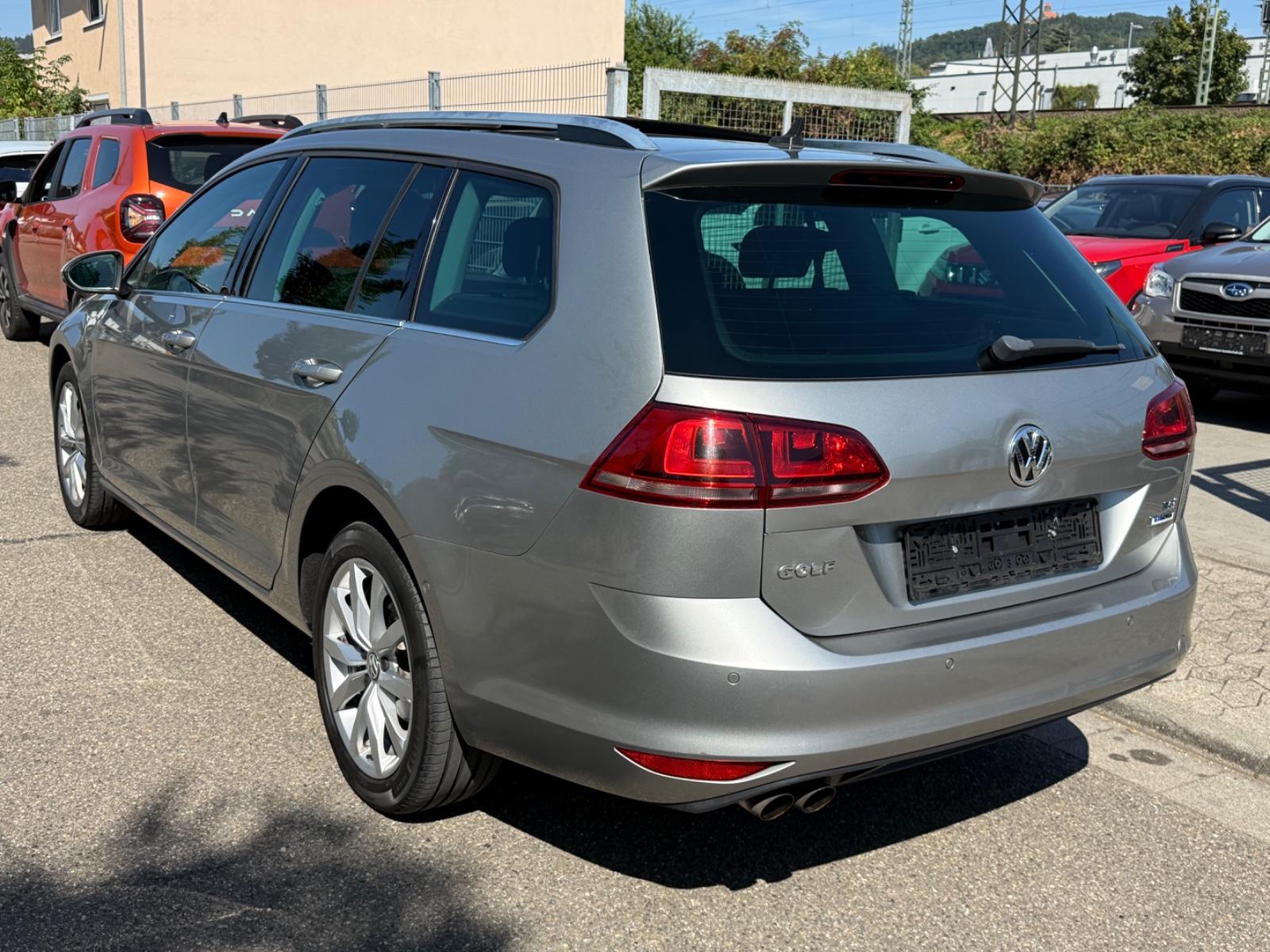 Volkswagen Golf VII Variant 1.4TSI Highline|Panorama|Xenon|
