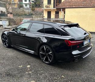 2020 AUDI RS6 — фото 4