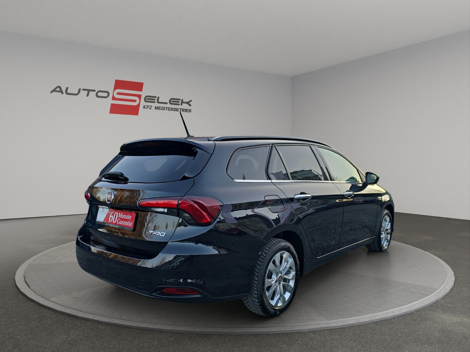 Fahrzeugabbildung Fiat Tipo Lounge Automatik Kamera LED  Navi  PCD
