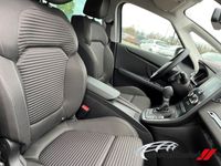 Renault Grand Scenic - Vorschau Bild 11