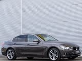 BMW 320 LimxDrive*M-LENKRAD*1.HD*NAVI*SHZ*PDC*XENON* - BMW: 1m
