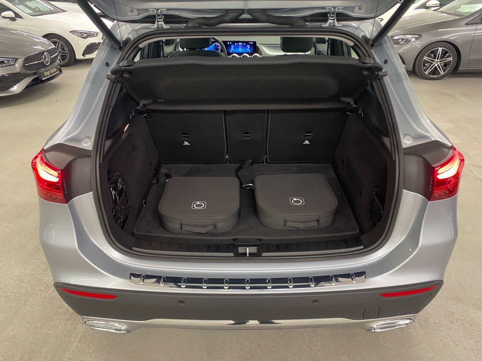 Fahrzeugabbildung Mercedes-Benz GLA 250 e Progressive*AHK*LED*Kamera*Easy-Pack*