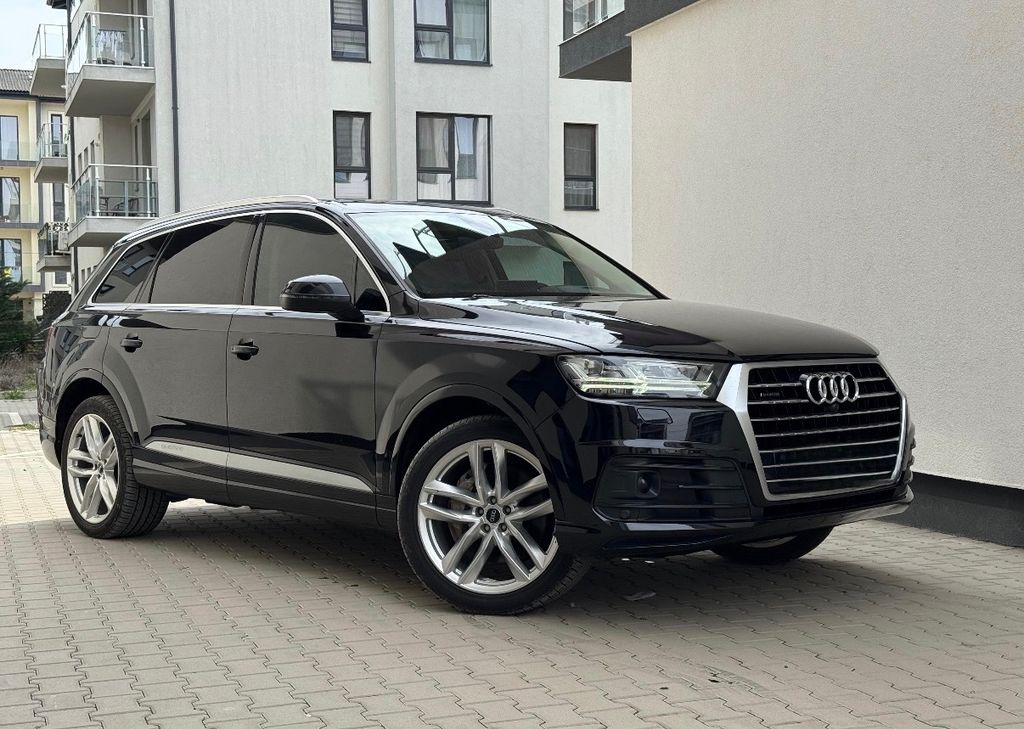 Image of Audi Q7