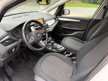BMW 218 Active Tourer - 10