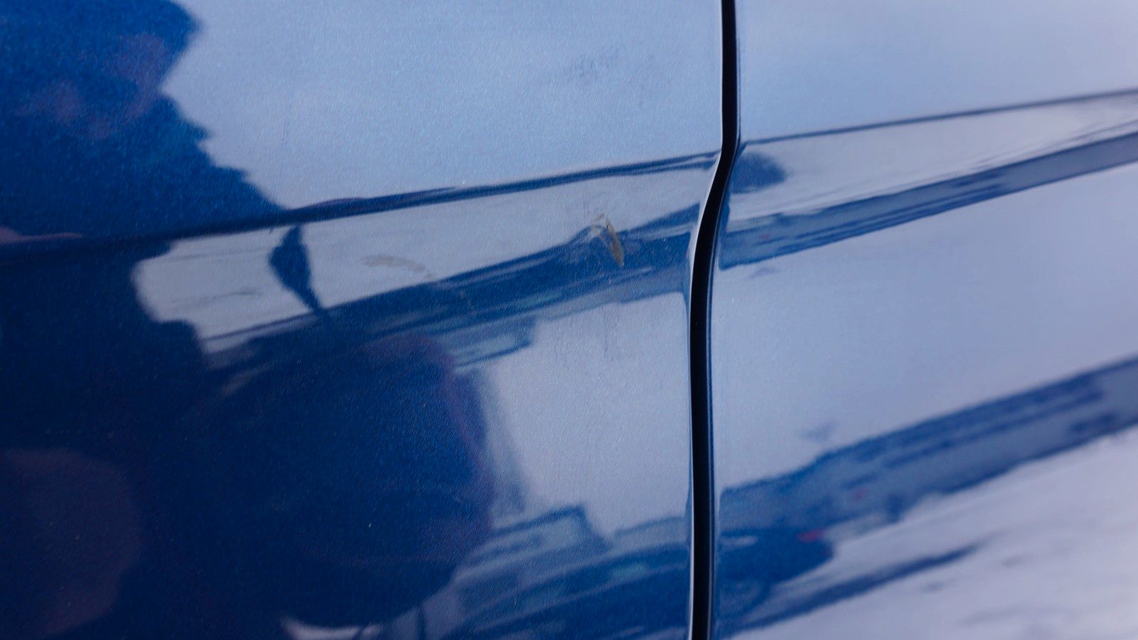 Fahrzeugabbildung Opel Crossland Edition, Navi, LED, Kamera, PDC