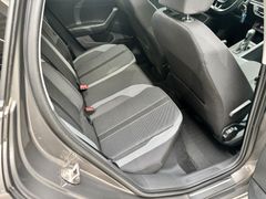 VW Polo VI 1.0 TSI Highline*Temp.*Sitzh.*DAB*LMR*