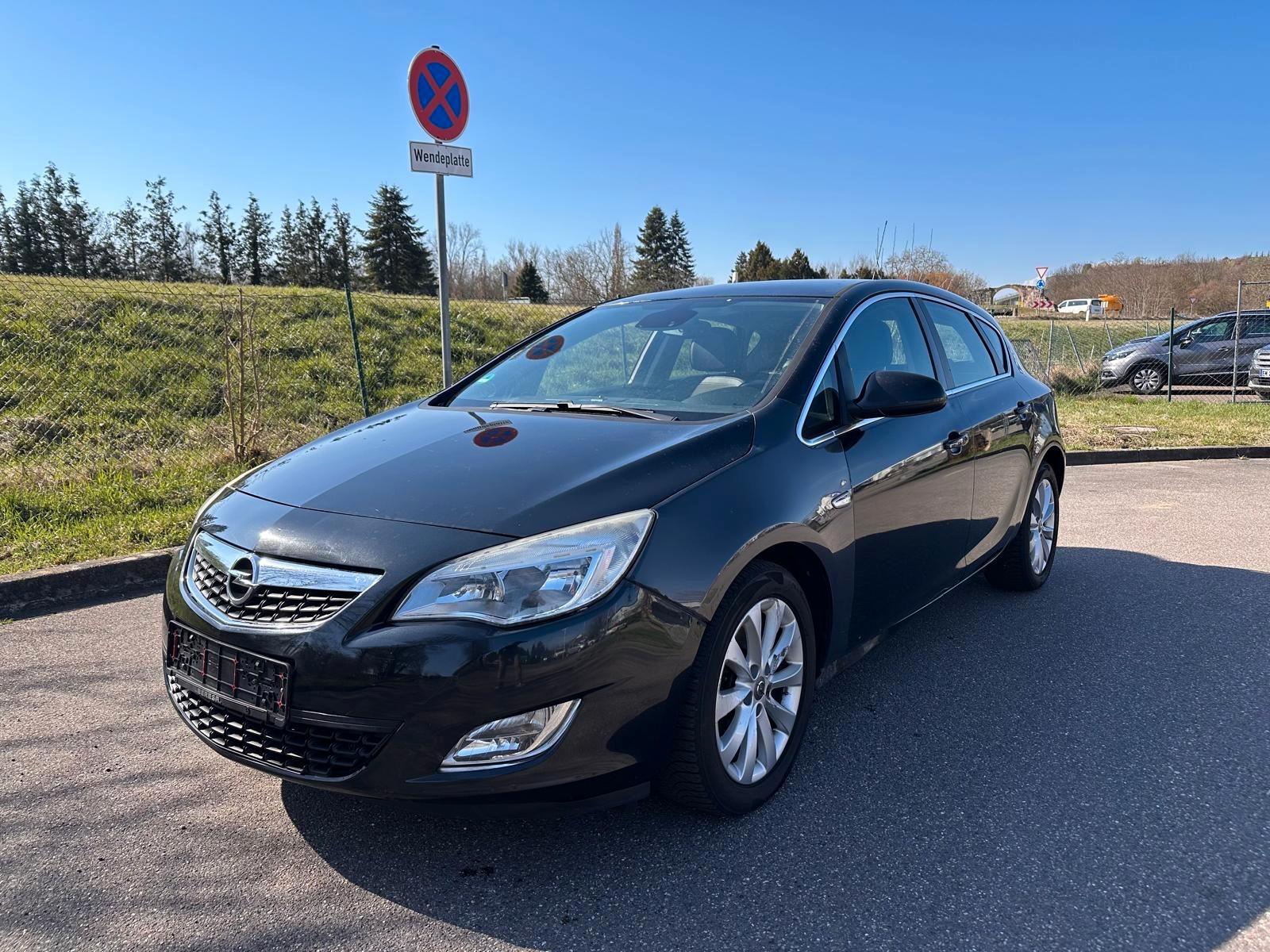 Opel Astra J Lim.1,7 Diesel 5-trg. Innovation 6 Gang
