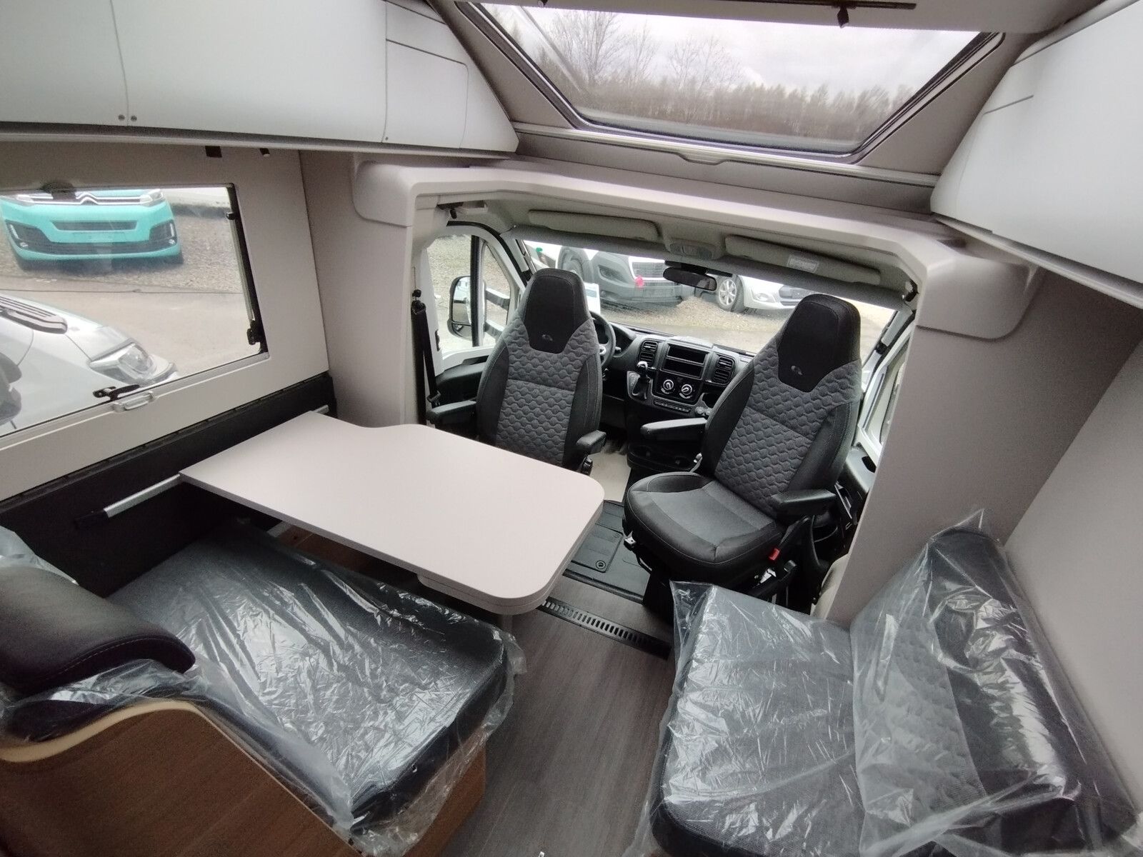 Fahrzeugabbildung Adria Coral Plus 670 SL 8193,- EUR Sondernachlass