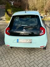 Renault Twingo SCe 65 Signature Signature - Renault Twingo Signature mit Benzin-Antrieb