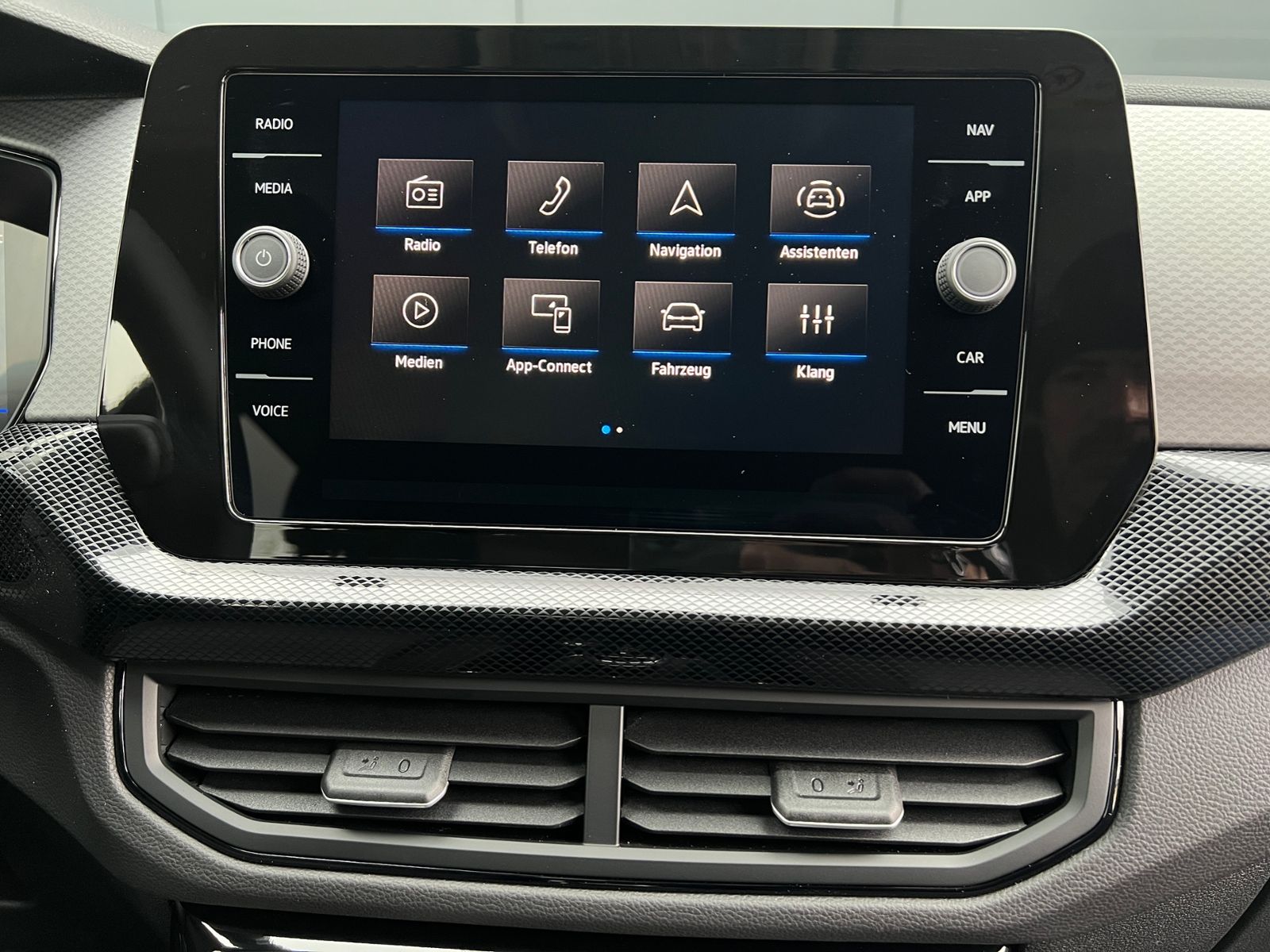 Fahrzeugabbildung Volkswagen T-Cross Life 1.0 TSI DSG *LED, ACC, Klima, Ready