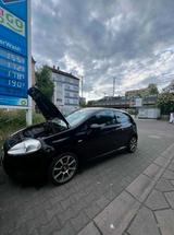 Fiat Punto 1.9 Multijet 131 PS Sport  wagen - Fiat Punto Gebrauchtwagen in Hamburg
