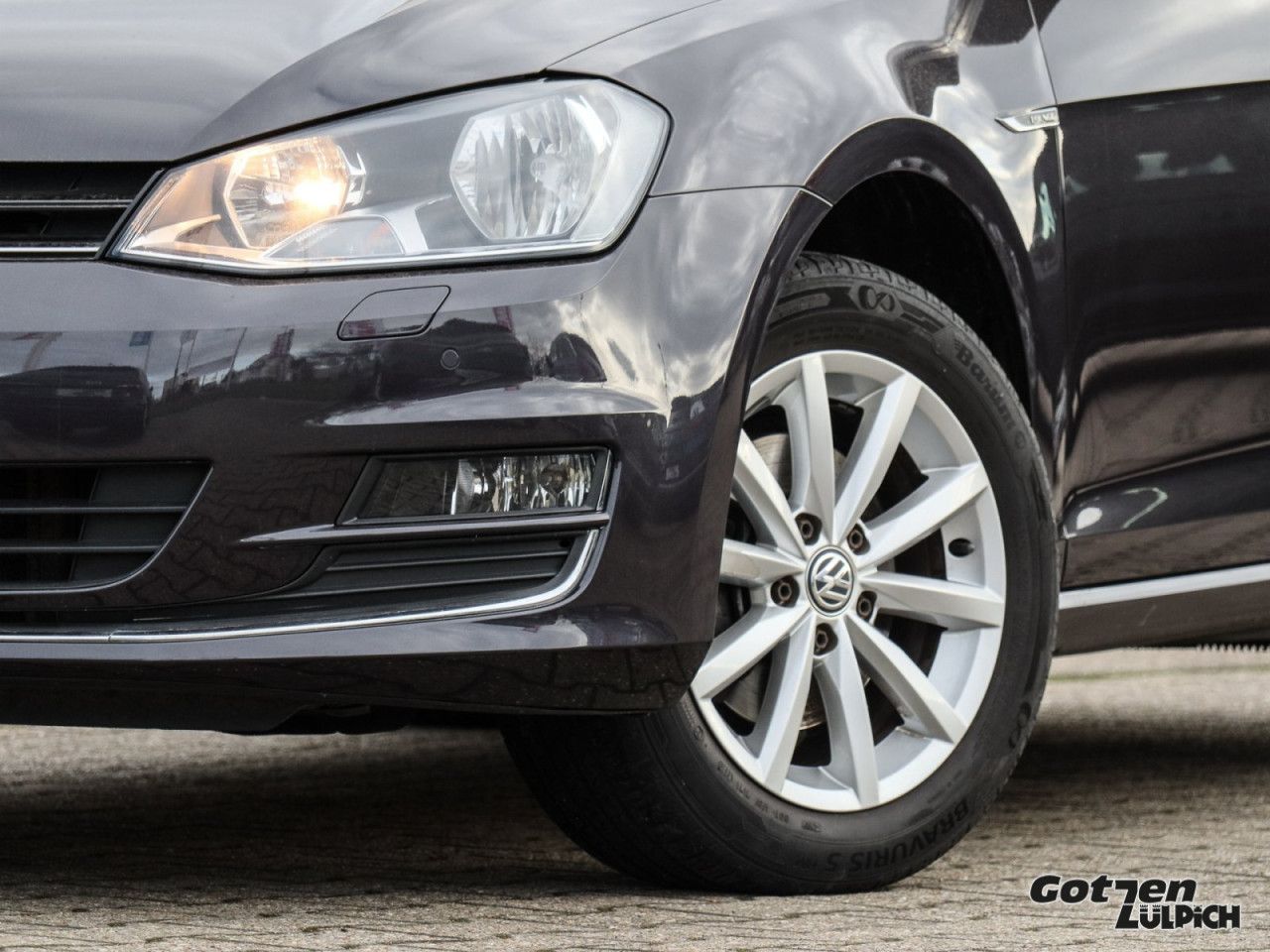 Fahrzeugabbildung Volkswagen Golf VII Variant 1.4 TSI BMT Lounge 1.4 TSI Navi