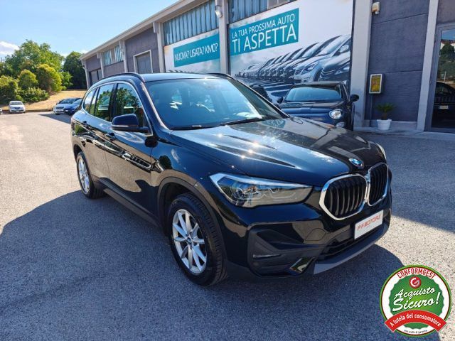 BMW X1 sDrive16d Business Advantage imagem 3