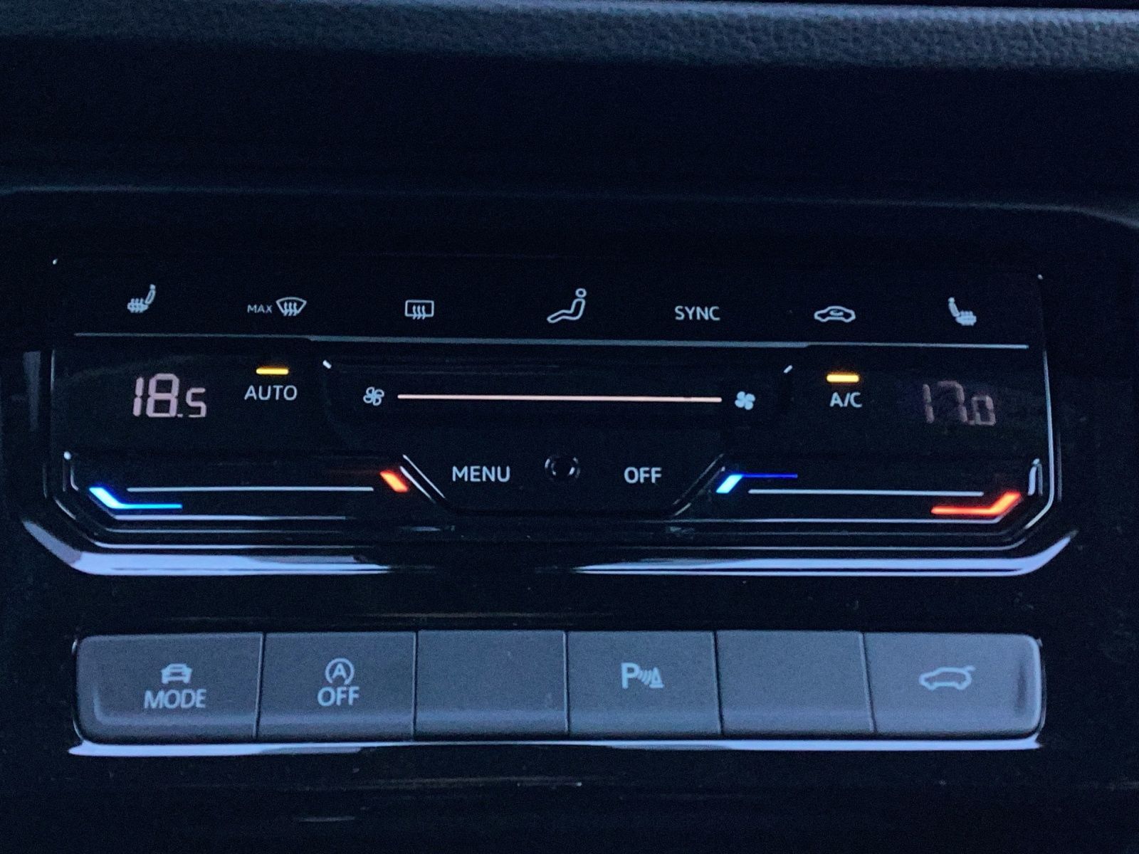 Volkswagen Touran - Bild 12