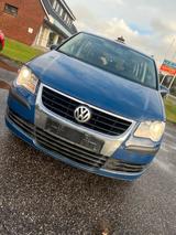 Volkswagen VW Touran 1,9TDI - Volkswagen Touran mit Diesel-Antrieb: Kleinbus, Automatik, 1.9