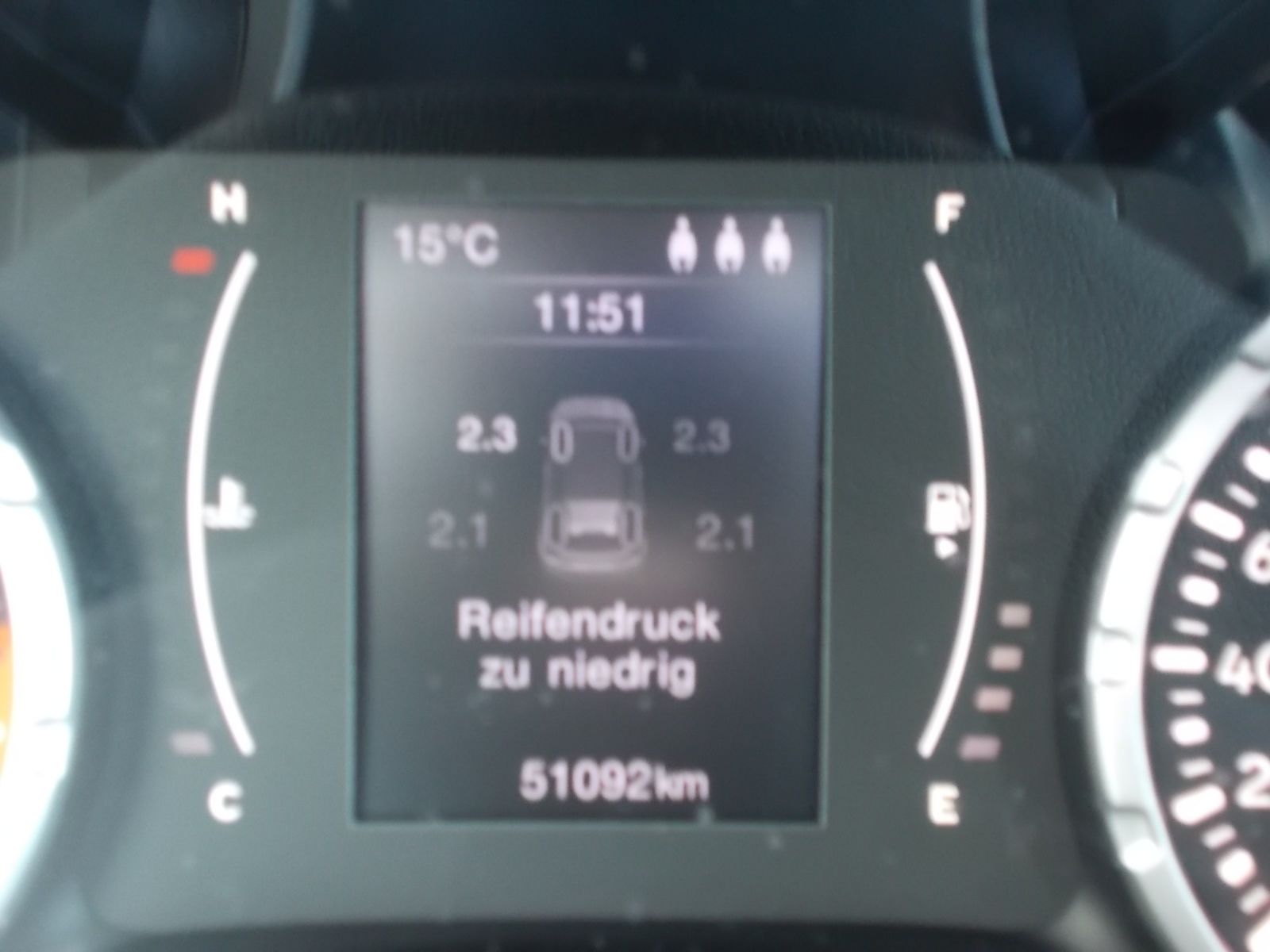 Fahrzeugabbildung Jeep Renegade Longitude 1,4 MultiAir 4x2 NAVI + SHZ