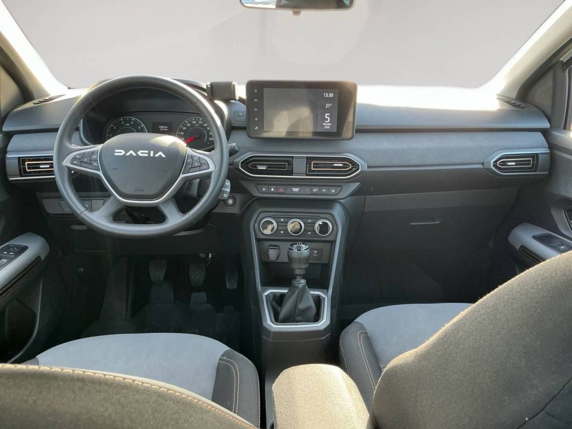 Fahrzeugabbildung Dacia Sandero Stepway Extreme+ ECO-G 100
