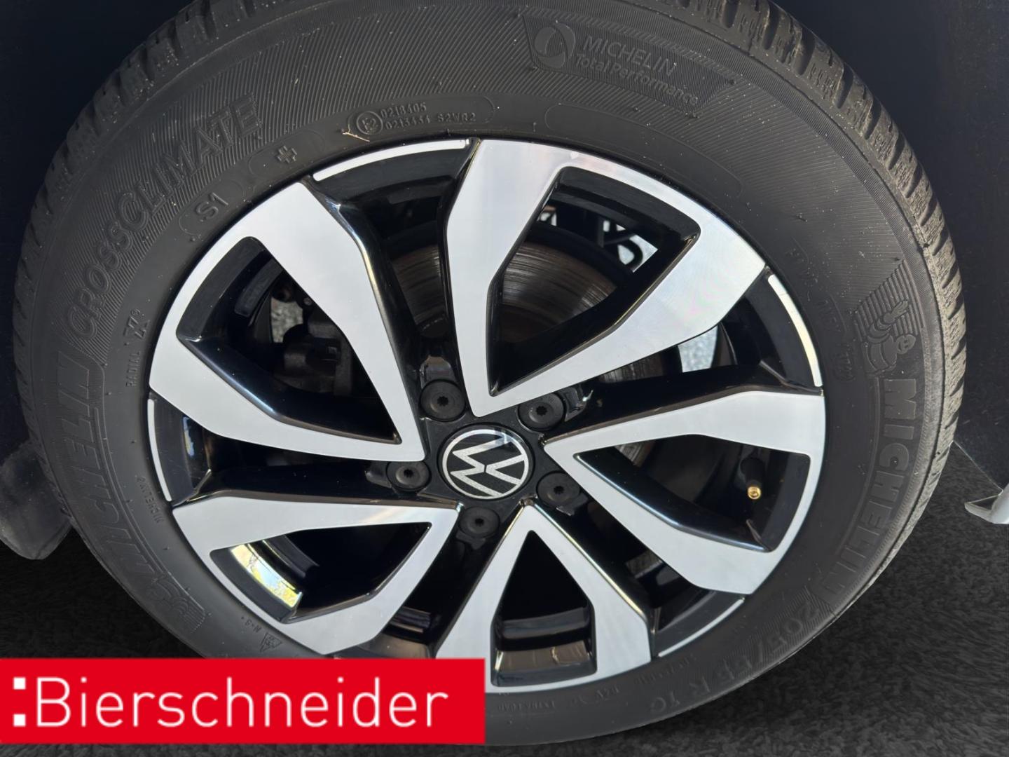 Volkswagen Golf 8 1.5 TSI Active STANDH KAMERA ACC LED NAVI, миниатюра 24