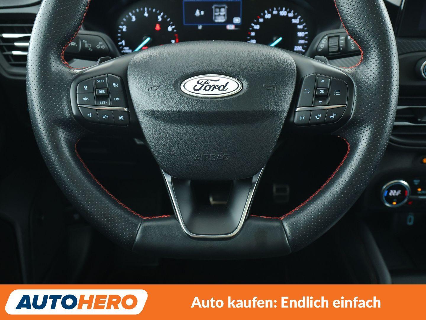 Ford Focus 1.5 EcoBoost ST-Line Aut.*NAVI*LED*ACC*CAM