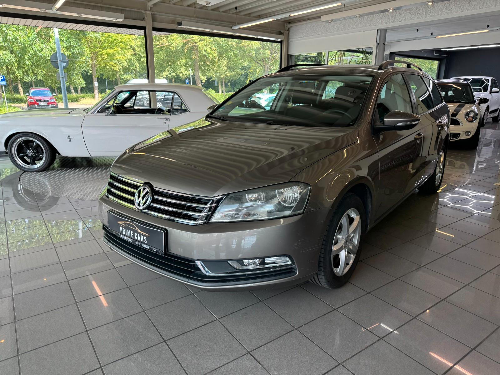 Volkswagen Passat Variant Trendline*2.HAND*SCHECKHEFT*HU/AU