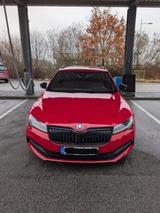 Skoda Superb 2.0 TDI SCR 140kW DSG SPORTLINE COMBI... - Skoda Superb: 140