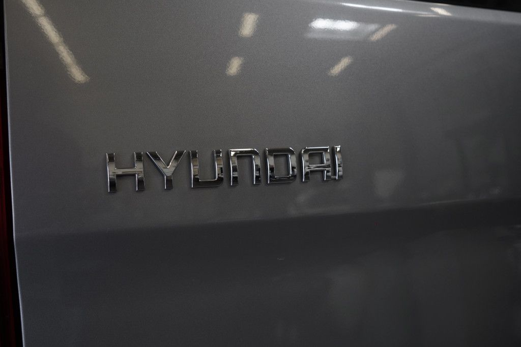 Hyundai H 1