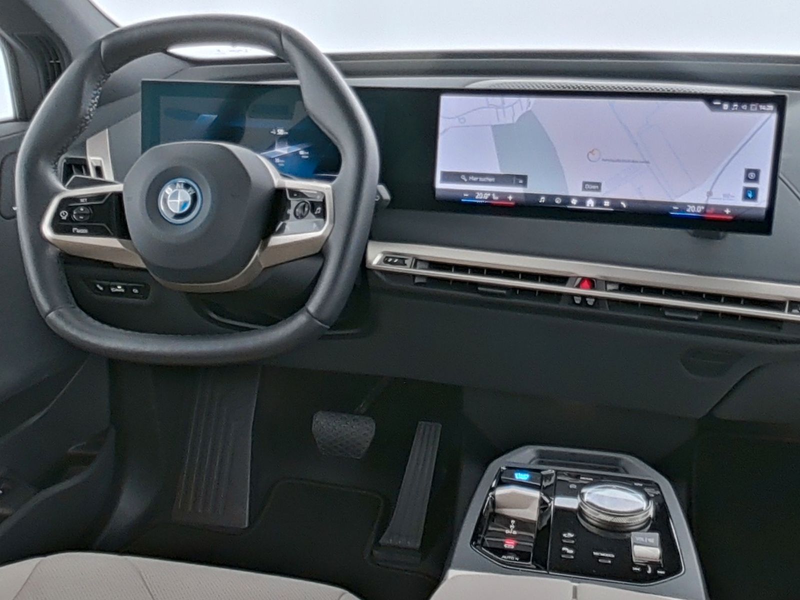 BMW iX - Bild 17