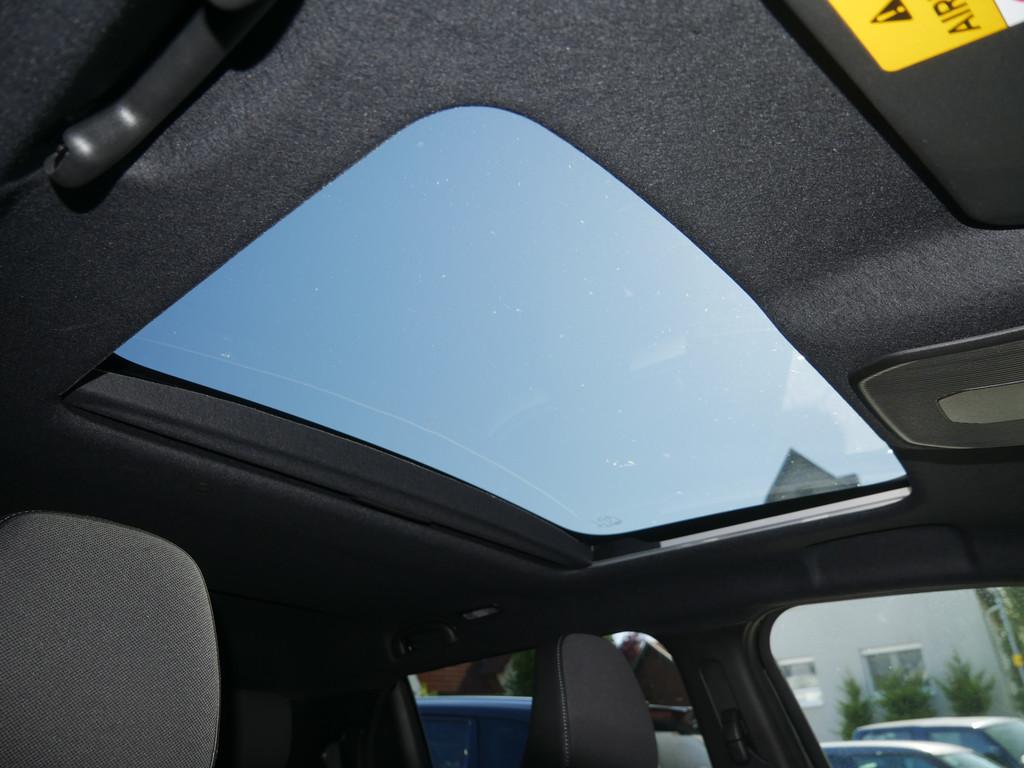 Suzuki e Vitara eAxle Comfort+ NAVI ACC LED PANO 360°