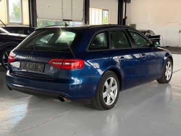 Audi A4 - 4