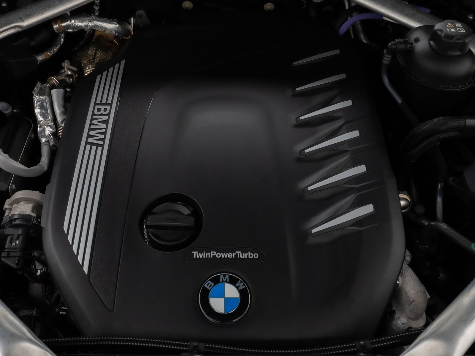 Fahrzeugabbildung BMW X5 xD40d M Sport Panorama Laser 360°B&W HUD 22"