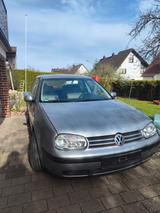 Volkswagen Golf 1.6 FSI Special - Volkswagen Golf aus 2002: 1.6