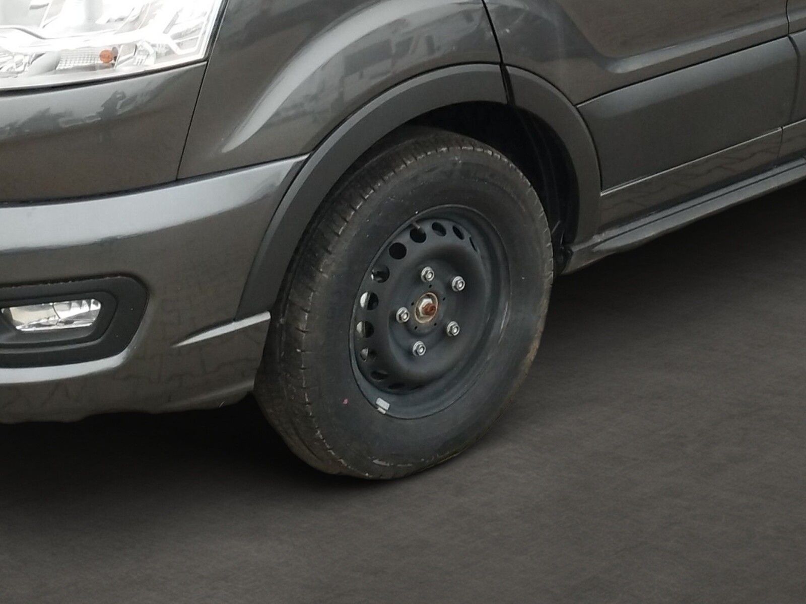 Fahrzeugabbildung Karmann Dexter 4x4 DE 560 AW Tageszulassung