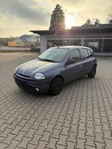 Renault Clio 2 RT - Renault aus 1999