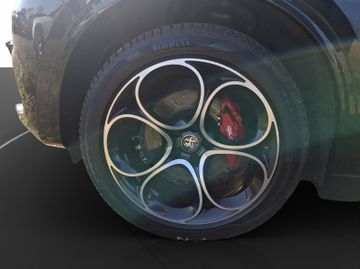 Alfa Romeo Stelvio Veloce Q4 2.0 Turbo 16V Kam.+KeyLess+SHZ