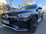 Mercedes-Benz GLC 300 4MATIC Autom, Burmester,  AHK, Panorama - Mercedes-Benz GLC 300 von privat