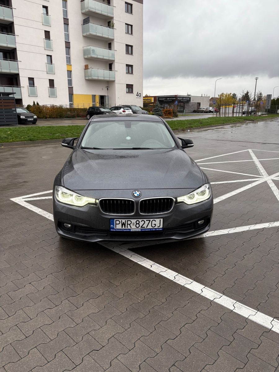 BMW 320i Sport Line Sport Line