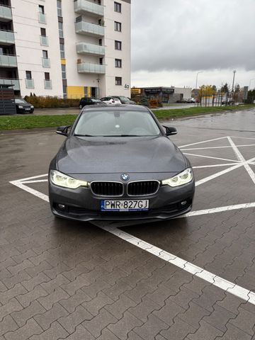 BMW 320i Sport Line Sport Line