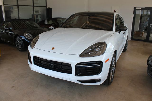 Porsche Cayenne Coupe Turbo S E-Hybrid SportDesignPaket