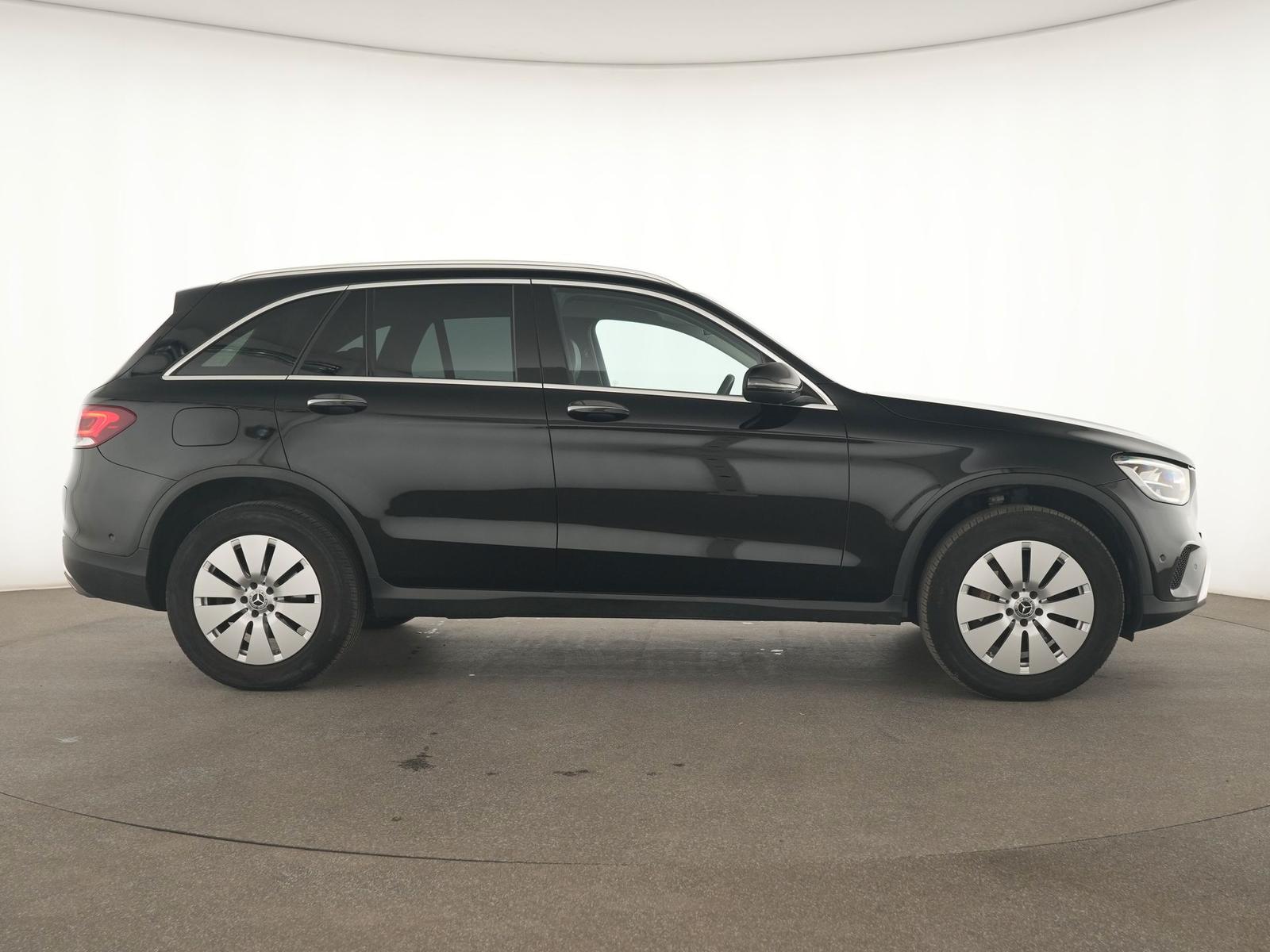 Mercedes-Benz GLC 300de 4Matic AHK|HuD|R-Kam|LED|eHeck|ACC|Key