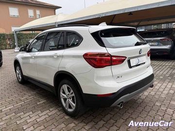 BMW X1 - 8