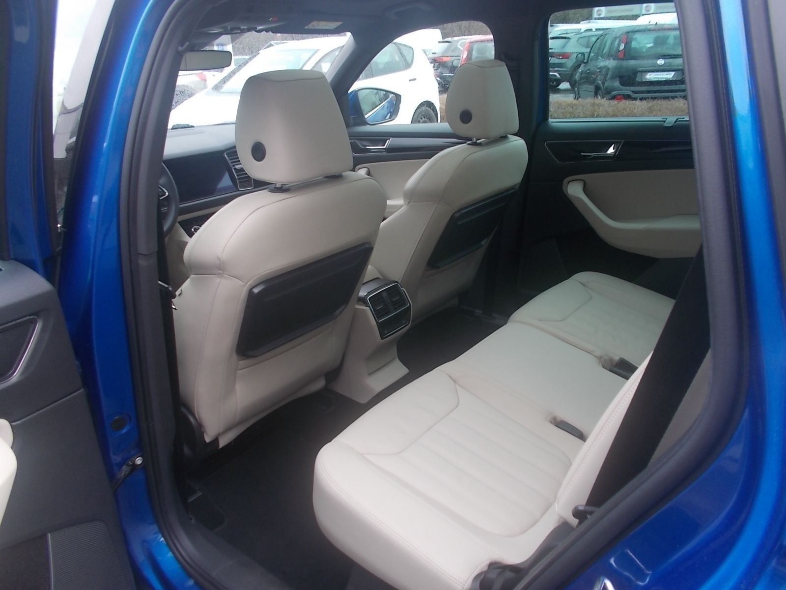 Fahrzeugabbildung SKODA Kodiaq L&K 2.0 TDI (150 PS) DSG Pano + Columbus