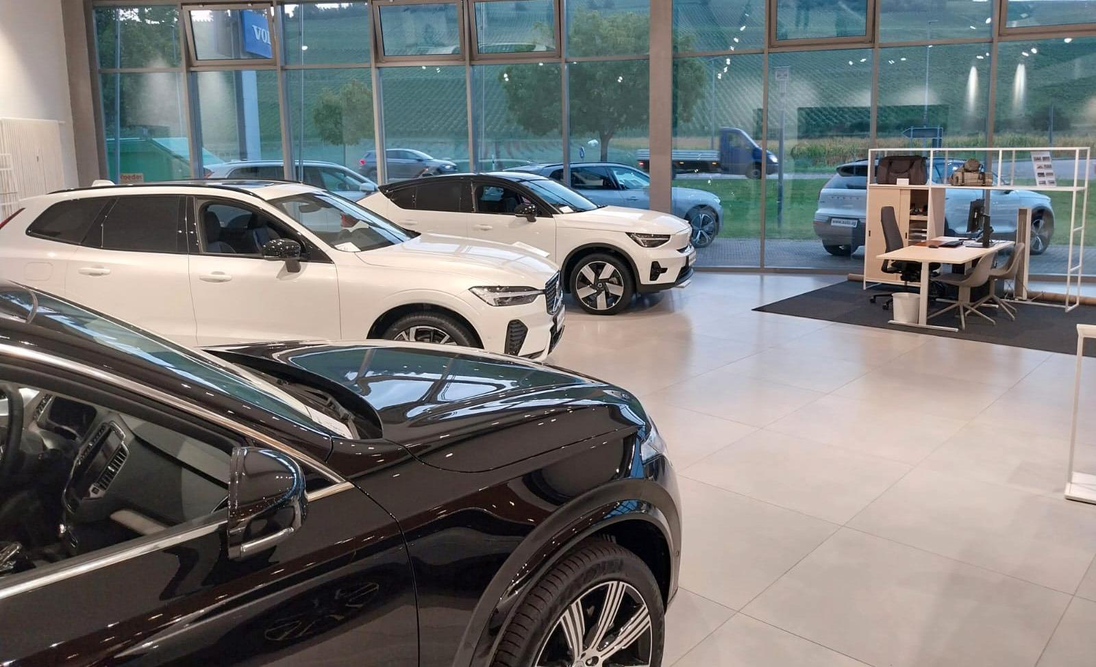 showroom-image-main