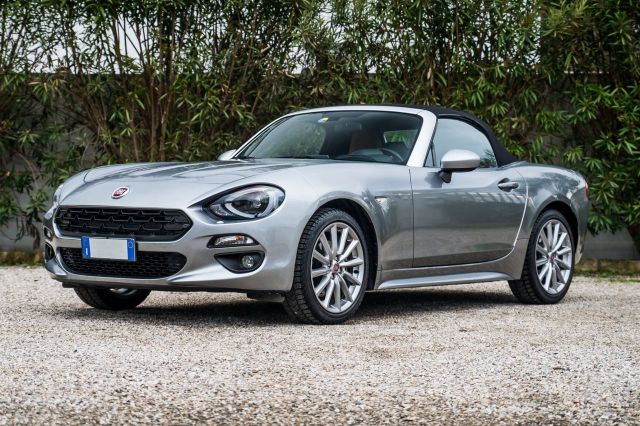 Fiat 124 Spider 124 spider 1.4 MultiAir AT6 Luss