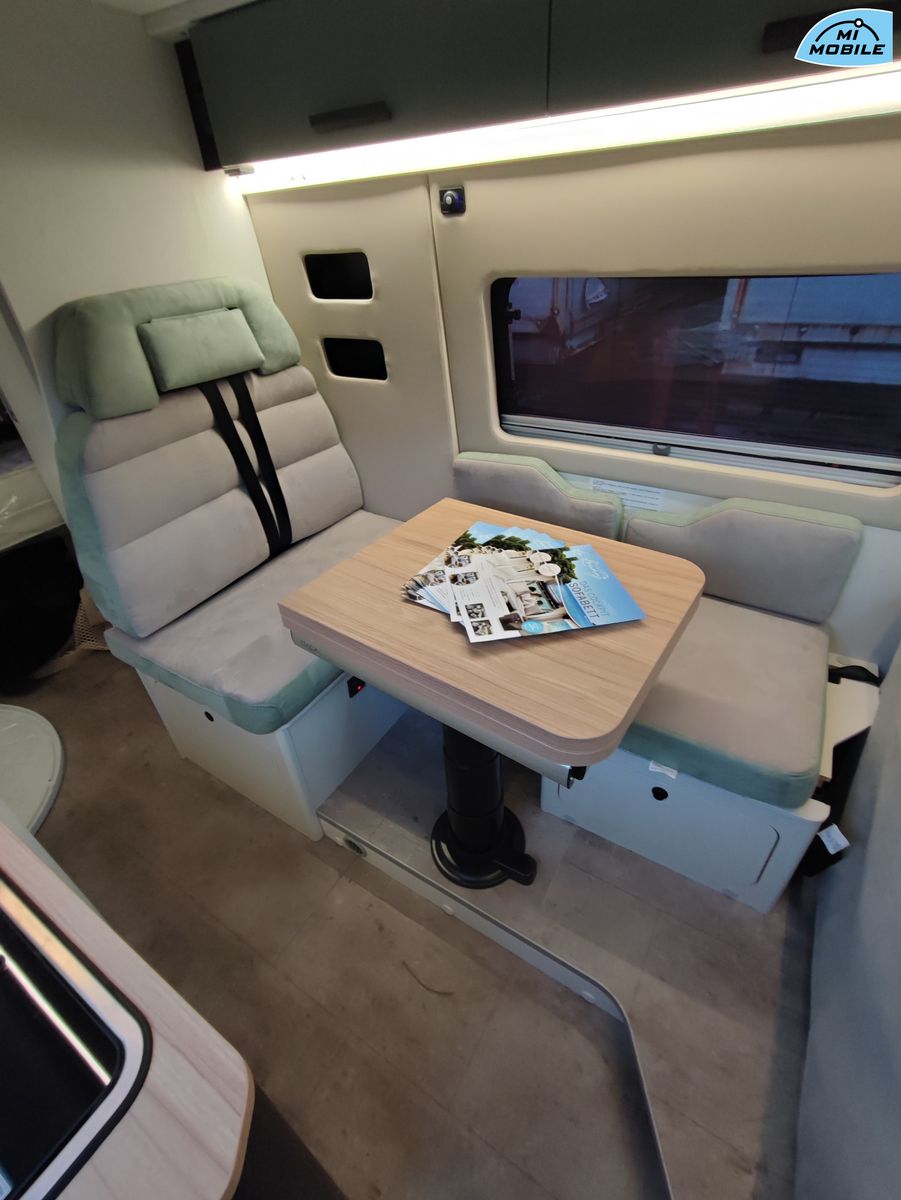 Fahrzeugabbildung Karmann Davis 595 TS *SCHAUSONNTAG 11-16UHR*