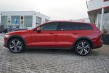Volvo V60 Cross Country Geartronic AWD Plus LED Navi - rote Volvo V60