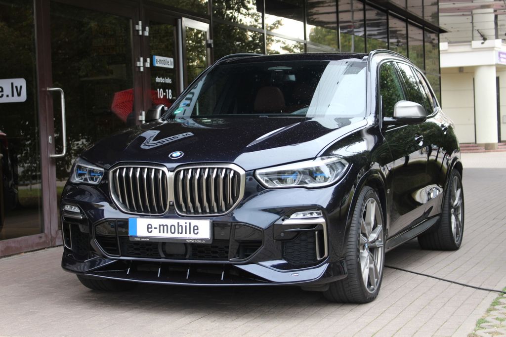 BMW X5 M50