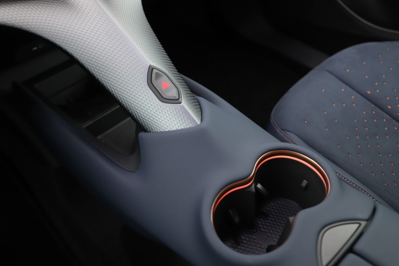Cupra Tavascan - Bild 11